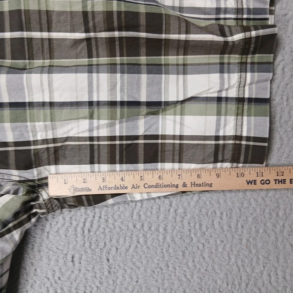 Public Opinion Plaid Cargo‎ Shorts Men's 34 Green Brown 100% Cotton EUC